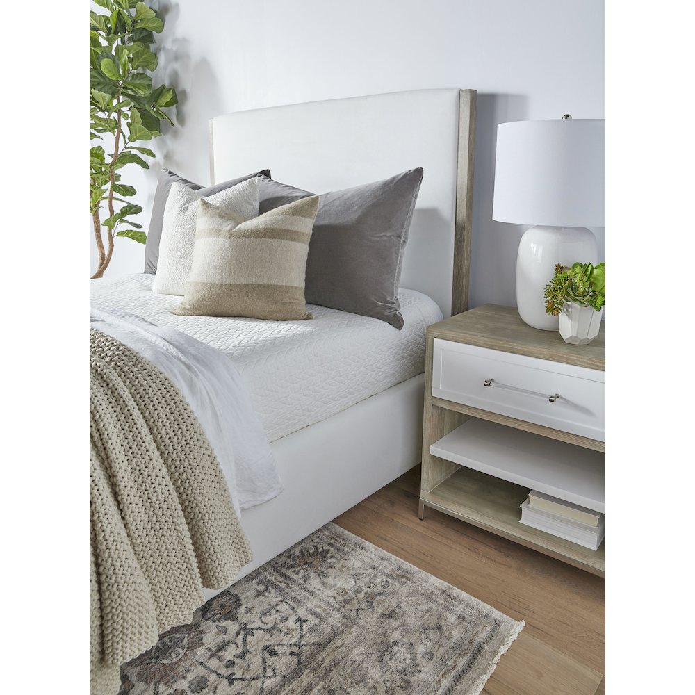 Traditions Transitional Emmett Standard King Bed