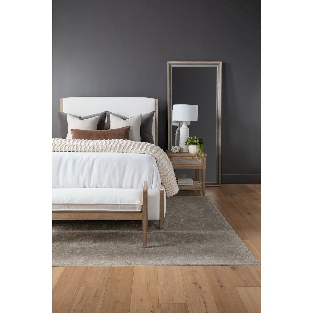 Traditions Transitional Emmett Standard King Bed