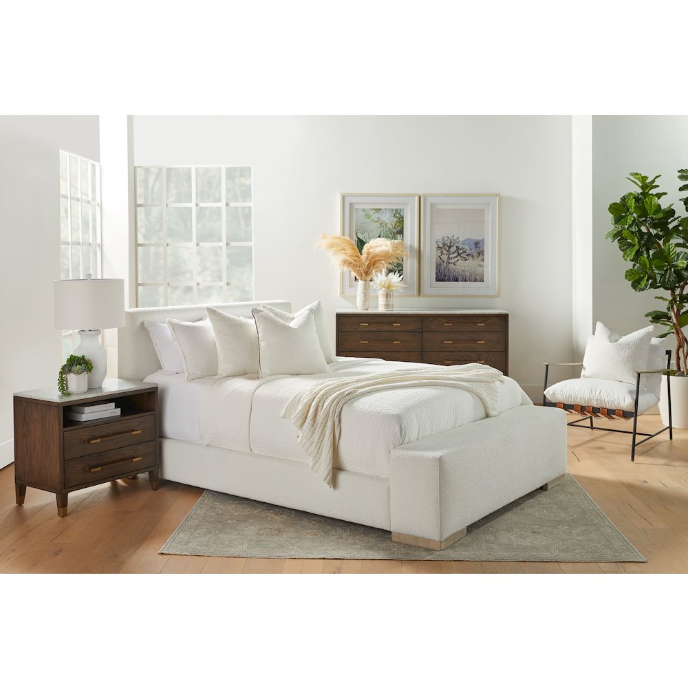 Bronze Bay Transitional Cambria 8-Drawer Double Dresser