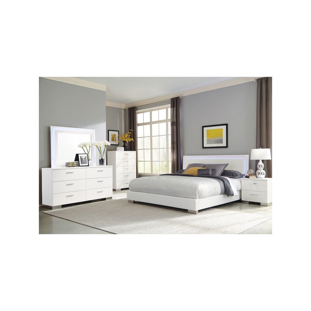 Felicity 5-piece California King Bedroom Set White Gloss