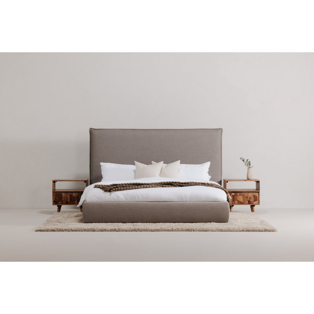 O2 Nightstand Natural