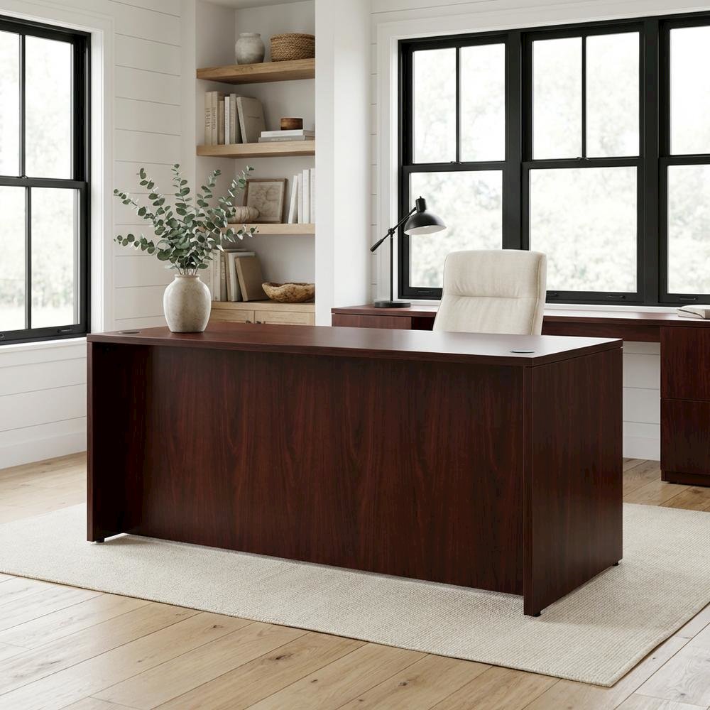 Mahogany Office Desk With Spacious Surface And Classic Finish