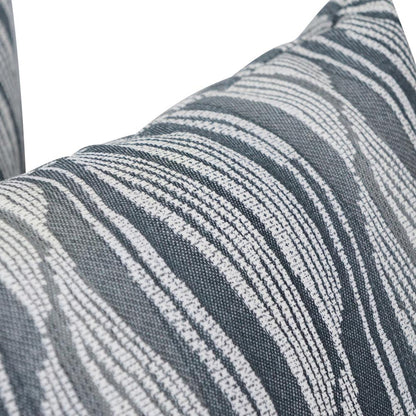 17-inch Jacquard Throw Pillow with Insert 9910-S1-ID-084