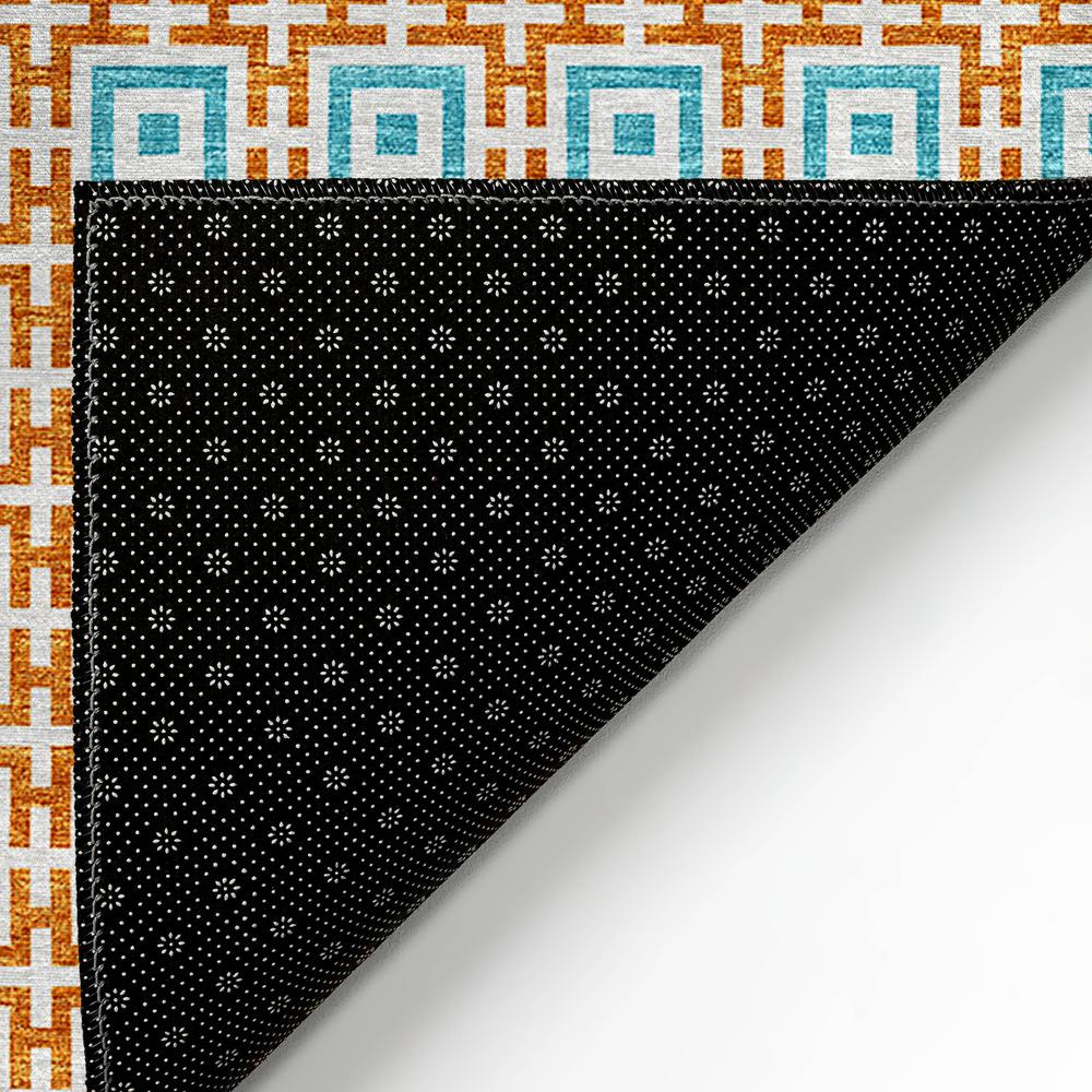 Indoor/Outdoor Marlo MO1 Orange Washable 8' x 8' Rug