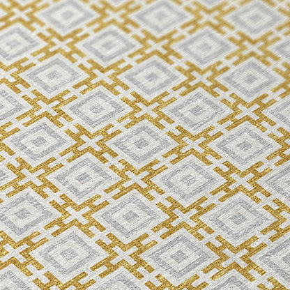 Indoor/Outdoor Marlo MO1 Gold Washable 8' x 10' Rug