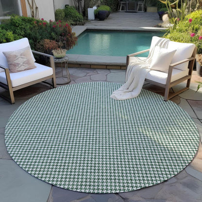 Indoor/Outdoor Hinton HN1 Green Washable 4' x 4' Rug