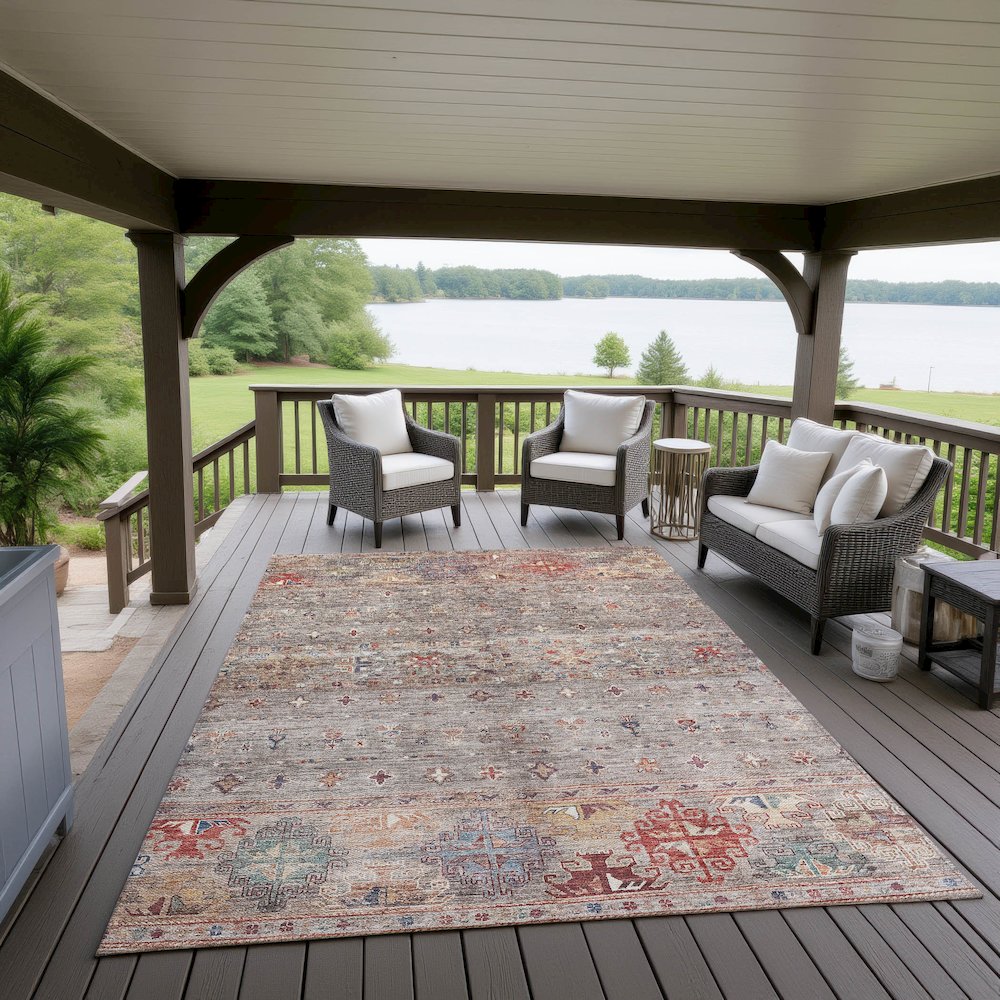 Indoor/Outdoor Karaj Gray 3' x 5' Rug