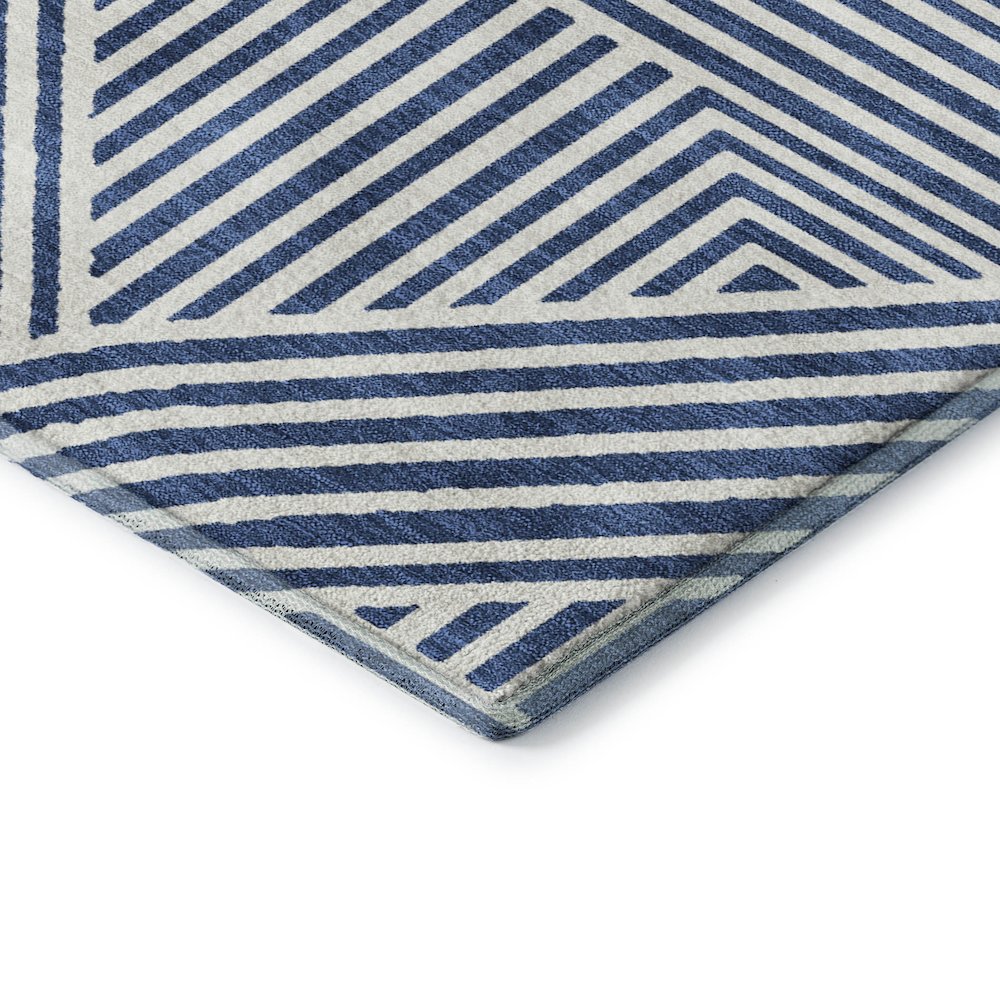 Luxury Washable Indoor/Outdoor The Reserve Navy 2'3" x 7'6" Runner Rug