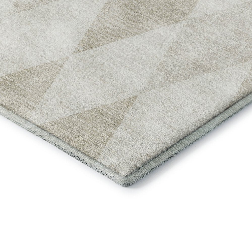 Luxury Washable Indoor/Outdoor The Reserve Ivory 2'3" x 7'6" Runner Rug