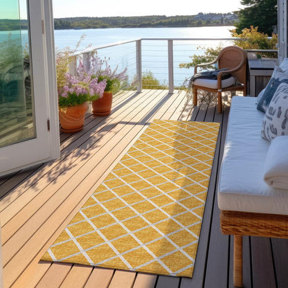 Indoor/Outdoor York YO1 Gold Washable 2'3" x 12' Rug