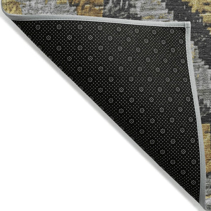 Machine Washable Indoor/Outdoor Chantille Gold 2'6" x 3'10" Rug