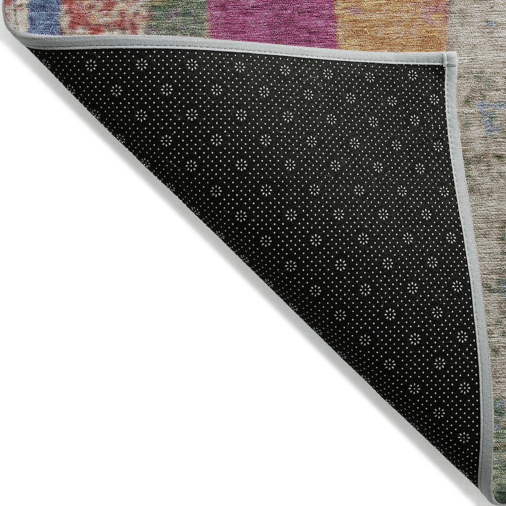 Machine Washable Indoor/Outdoor Chantille Putty 2'6" x 3'10" Rug