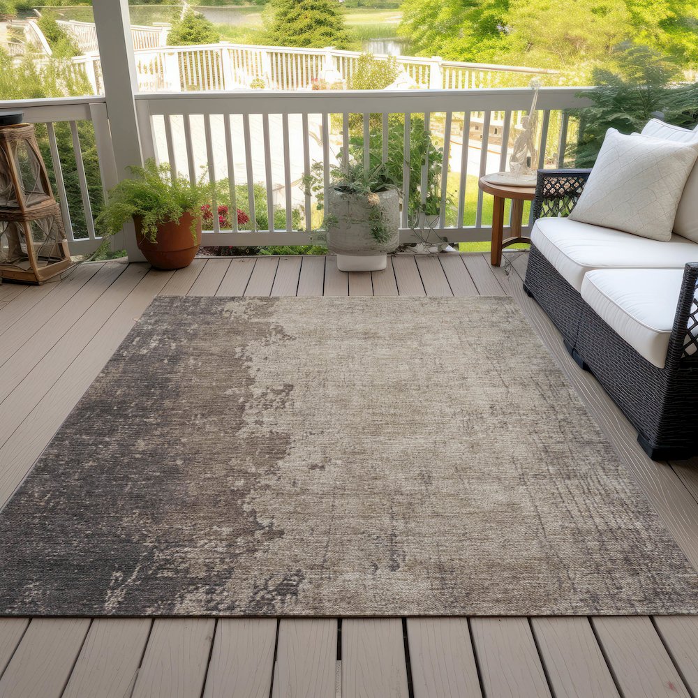 Machine Washable Indoor/Outdoor Chantille Taupe 5' x 7'6" Rug