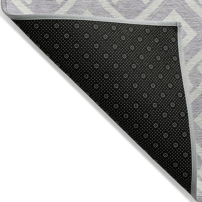 Chantille ACN621 Purple 2'6" x 3'10" Rug