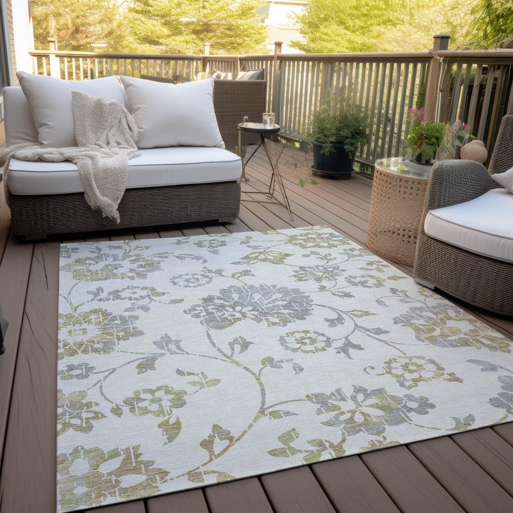 Chantille ACN856 Ivory 5' x 7'6" Rug
