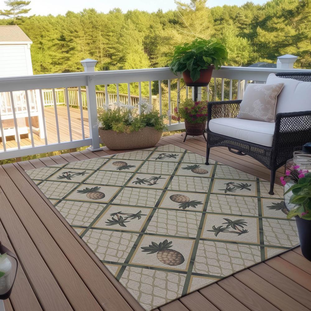 Indoor/Outdoor Kendall KE7 Beige Washable 3' x 5' Rug