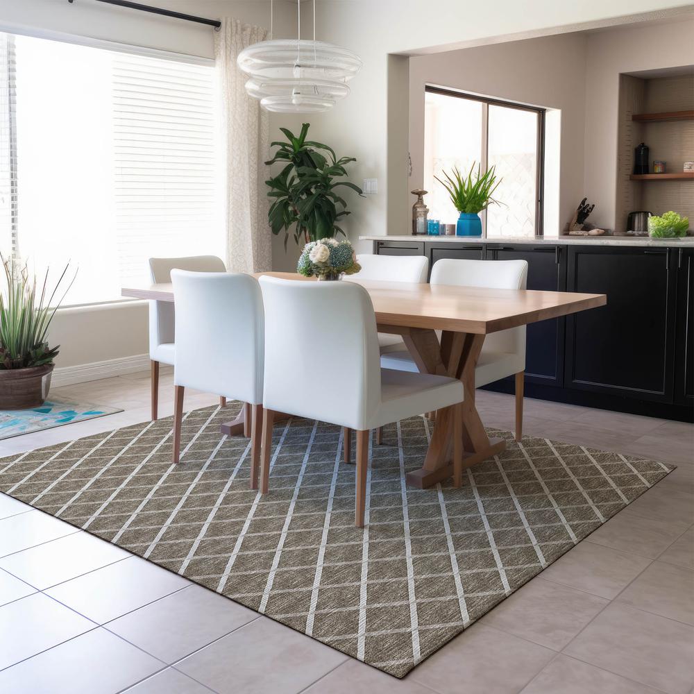 Indoor/Outdoor York YO1 Taupe Washable 5' x 7'6" Rug