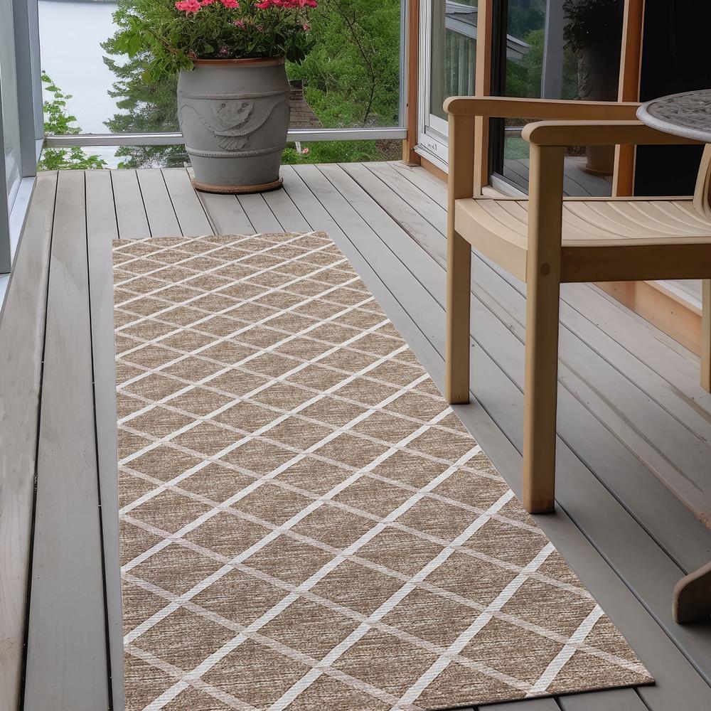 Indoor/Outdoor York YO1 Taupe Washable 2'3" x 7'6" Rug