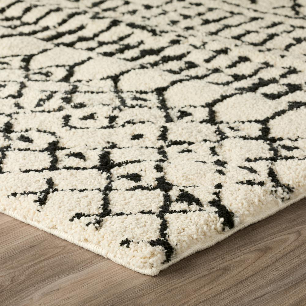 Marquee MQ2 Ivory/Midnight 5'1" x 7'5" Rug
