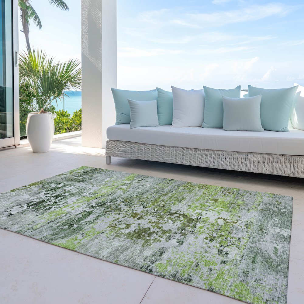 Machine Washable Indoor/Outdoor Chantille Aloe 8' x 10' Rug
