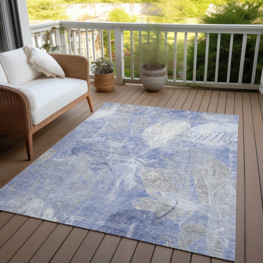 Machine Washable Indoor/Outdoor Chantille Denim 8' x 10' Rug