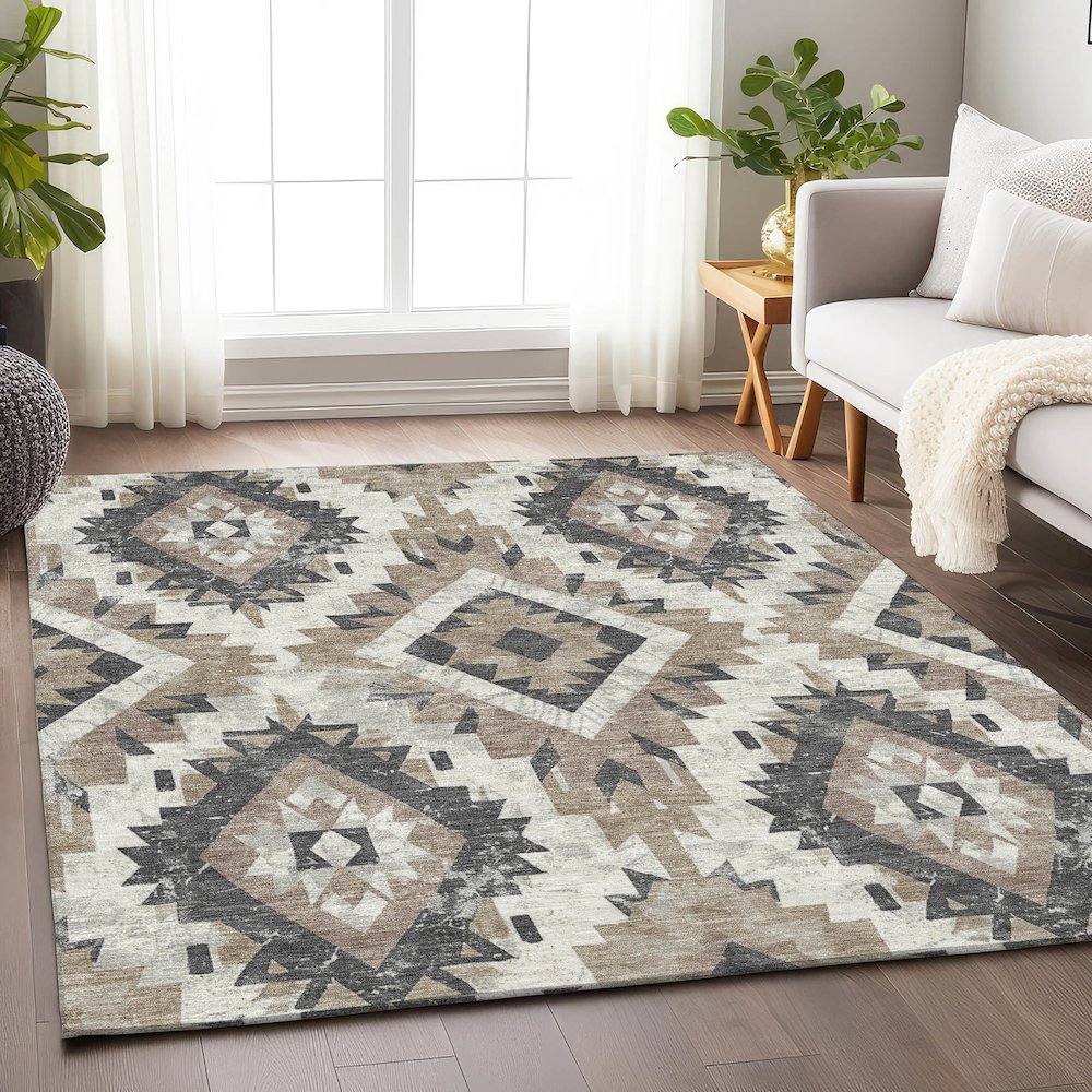 Machine Washable Indoor/Outdoor Chantille Taupe 8' x 10' Rug