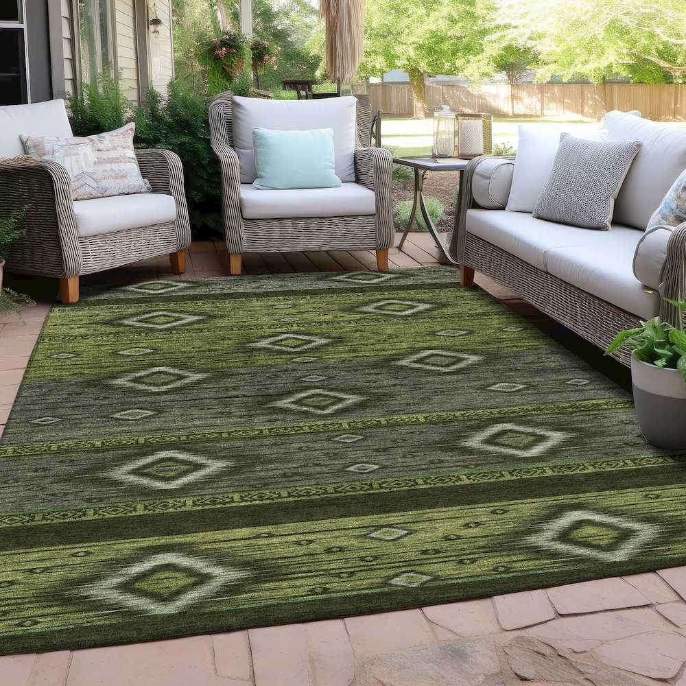 Machine Washable Indoor/Outdoor Chantille Aloe 8' x 10' Rug