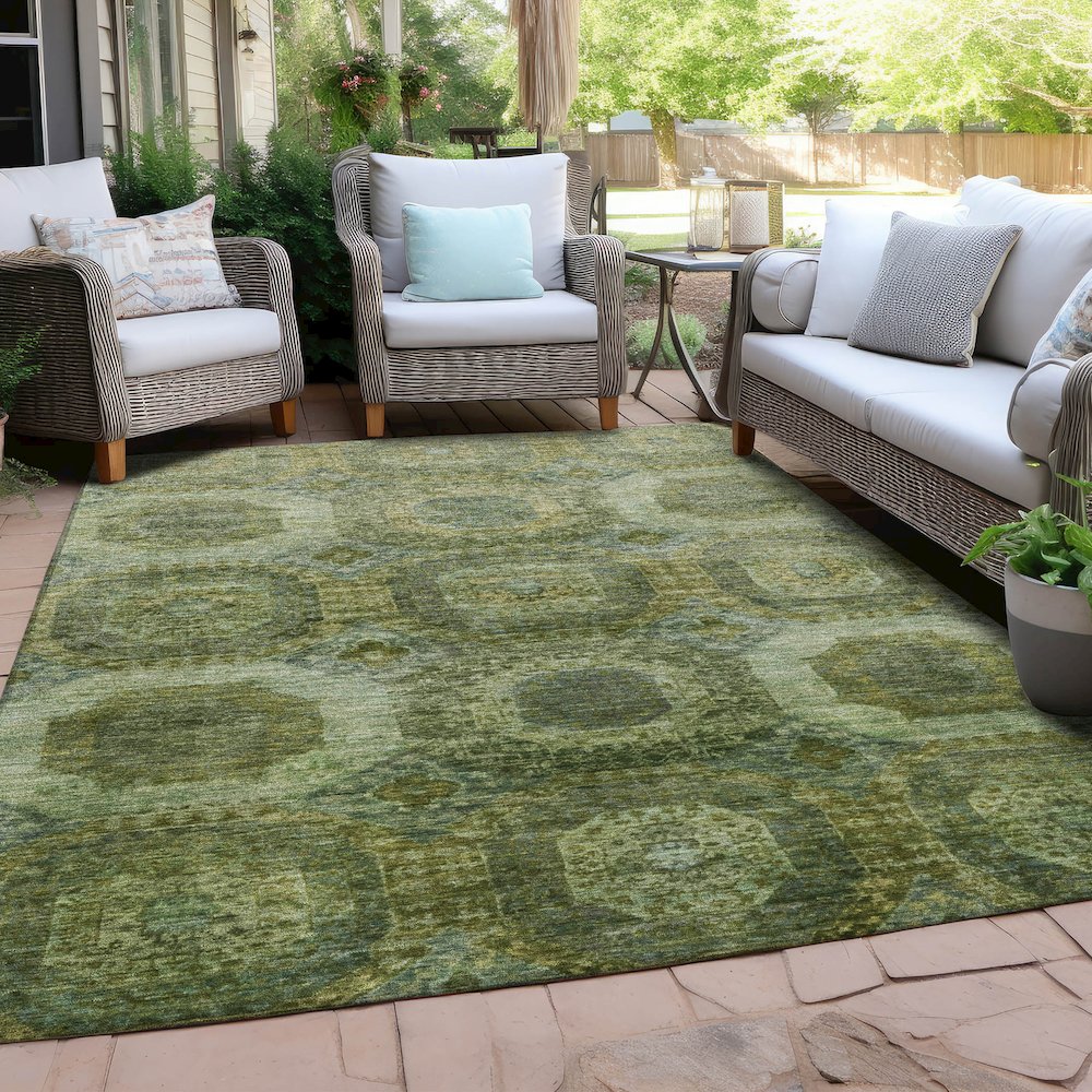 Machine Washable Indoor/Outdoor Chantille Aloe 8' x 10' Rug