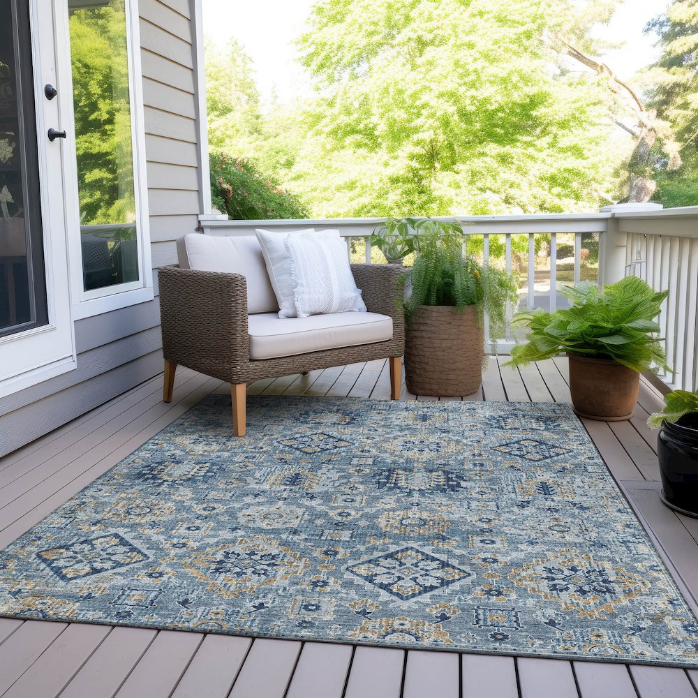 Machine Washable Indoor/Outdoor Chantille Denim 8' x 10' Rug