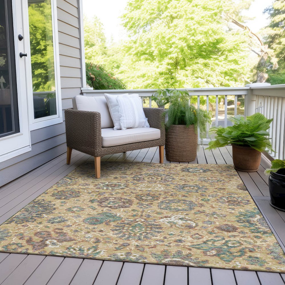 Machine Washable Indoor/Outdoor Chantille Gold 8' x 10' Rug