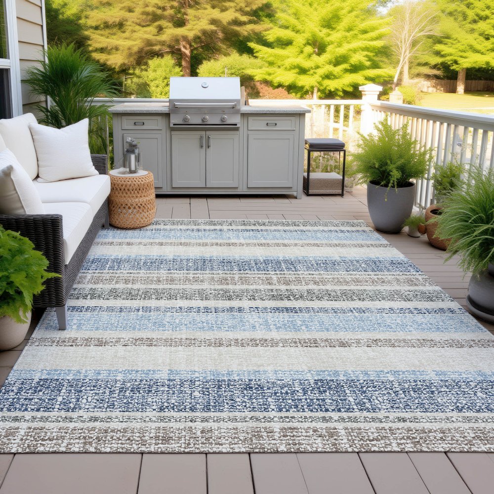 Machine Washable Indoor/Outdoor Chantille ACN2122 Navy 8' x 10' Rug