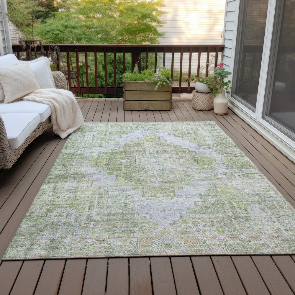 Machine Washable Indoor/Outdoor Chantille ACN2140 Aloe 8' x 10' Rug