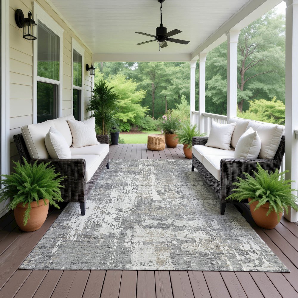 Luxury Washable Indoor/Outdoor Kochi Gray 8' x 10' Rug