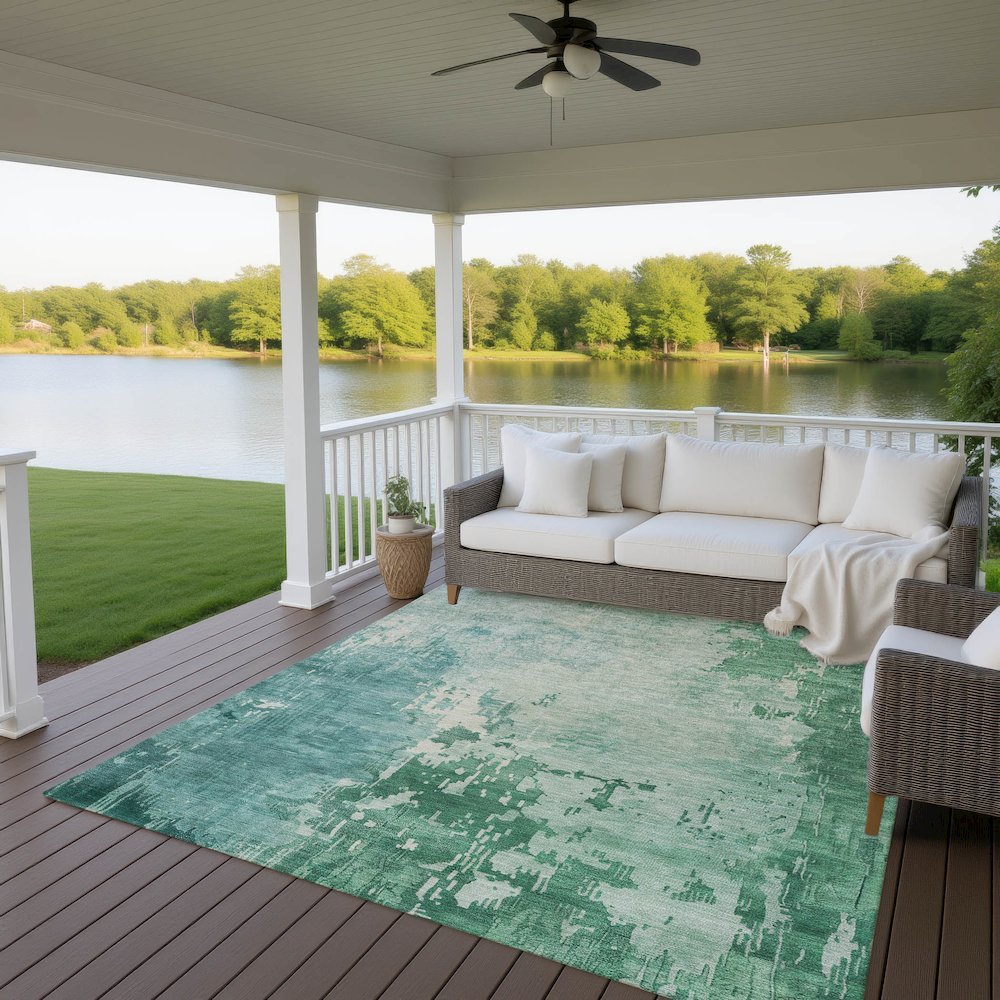 Machine Washable Indoor/Outdoor Pacifica Emerald 8' x 10' Rug