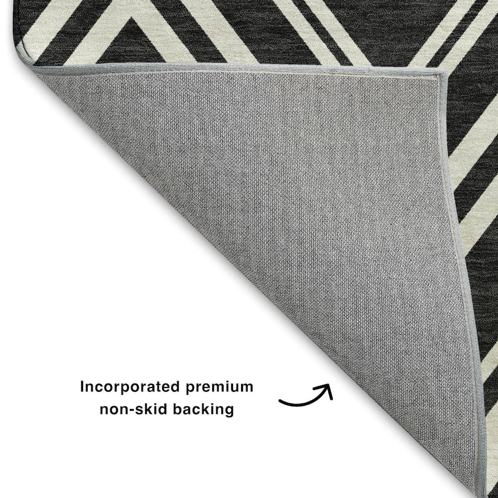 Luxury Washable Indoor/Outdoor The Reserve Black 3' x 5' Rug
