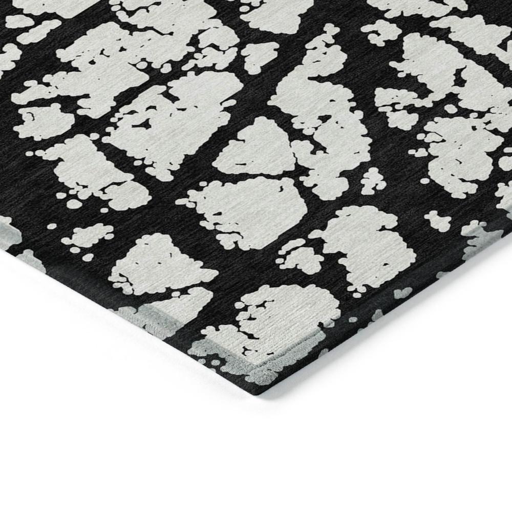 Chantille ACN972 Black 5' x 7'6" Rug