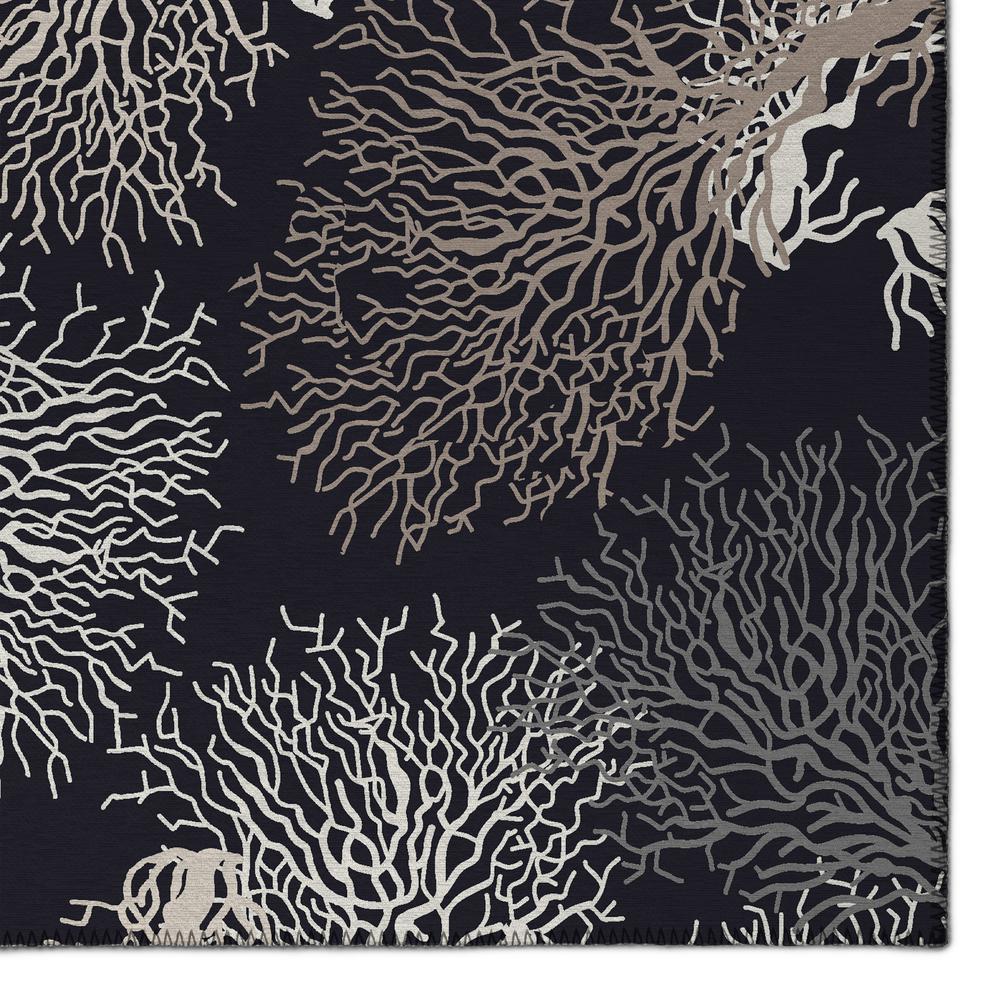 Indoor/Outdoor Seabreeze SZ3 Black Washable 5' x 7'6" Rug