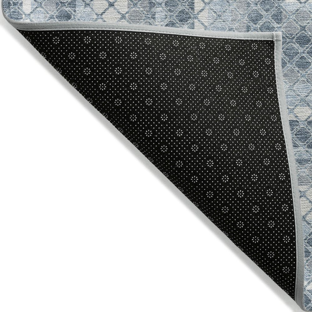 Machine Washable Indoor/Outdoor Chantille Denim 8' x 8' Round Rug