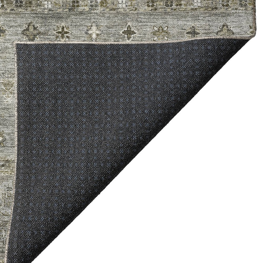 Indoor/Outdoor Karaj Pewter 8' x 8' Round Rug