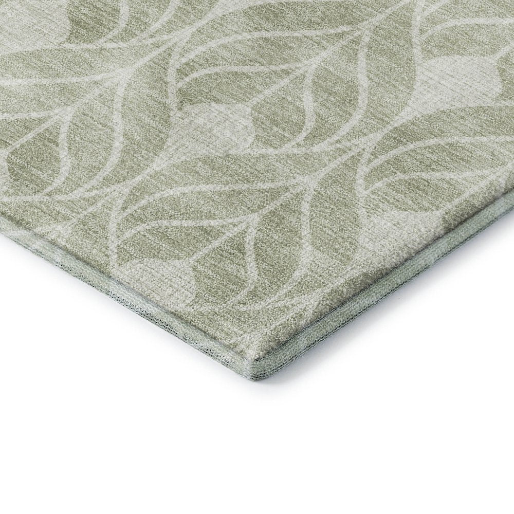Luxury Washable Indoor/Outdoor The Reserve Celery 8' x 8' Round Rug