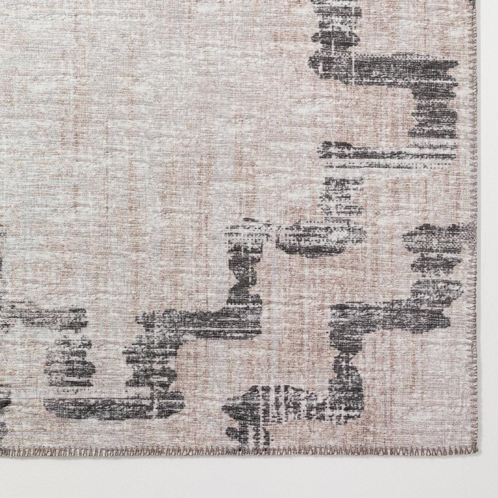 Yuma Taupe Transitional Trellis 5' x 7'6" Area Rug Taupe AYU45