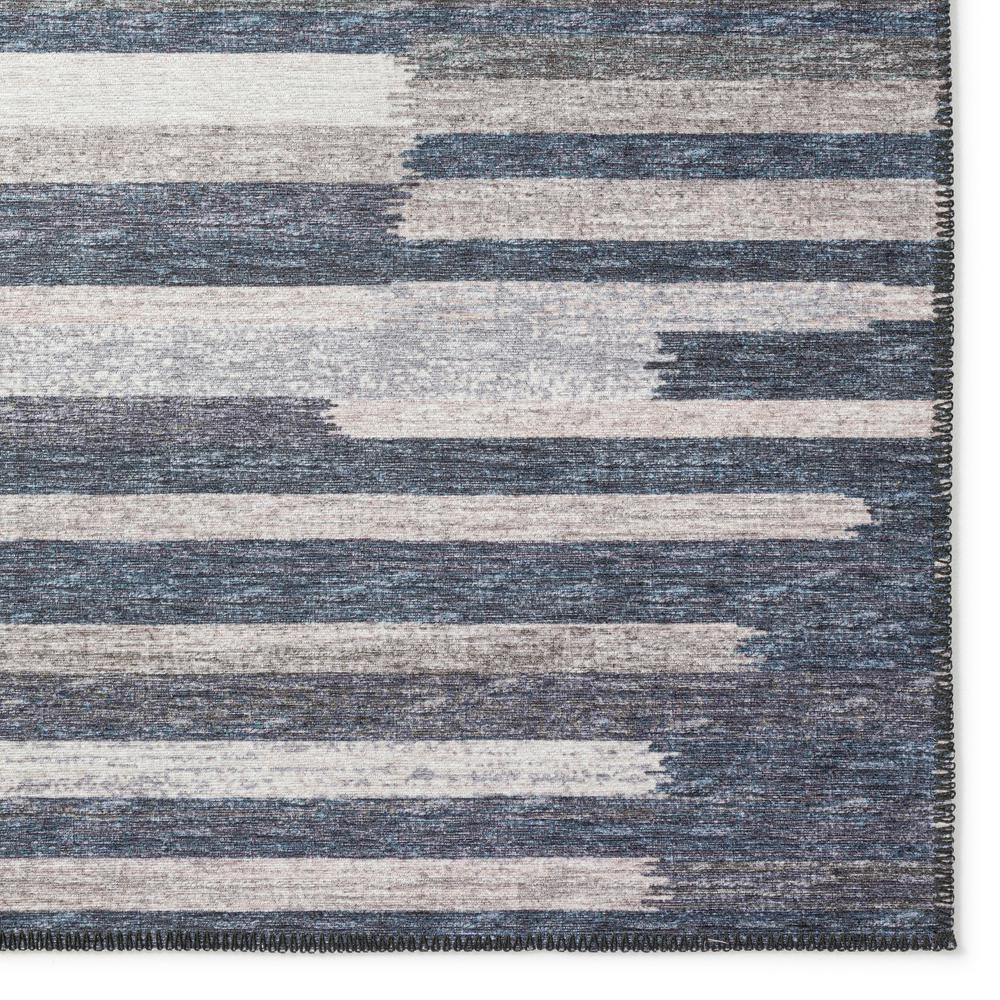 Yuma Gray Transitional Striped 5' x 7'6" Area Rug Gray AYU38