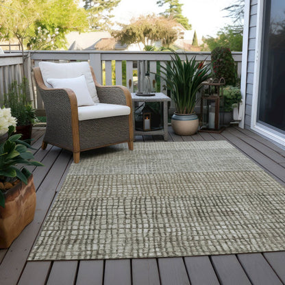Machine Washable Indoor/Outdoor Chantille Taupe 2'6" x 3'10" Rug