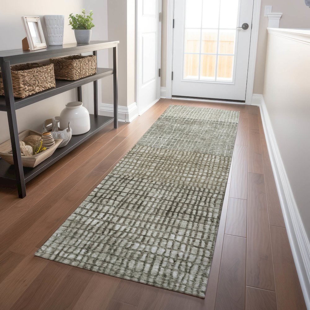 Machine Washable Indoor/Outdoor Chantille Taupe 2'3" x 7'6" Runner Rug