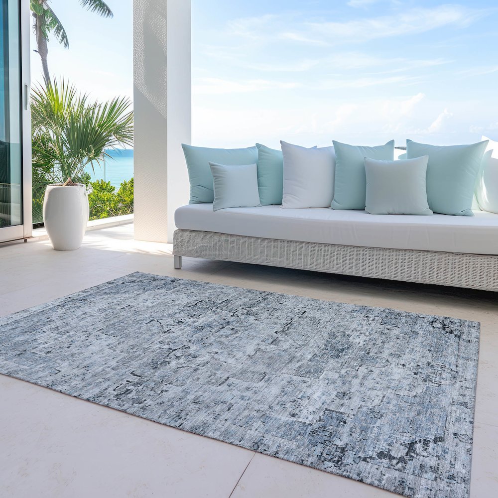 Machine Washable Indoor/Outdoor Chantille Sky 2'6" x 3'10" Rug