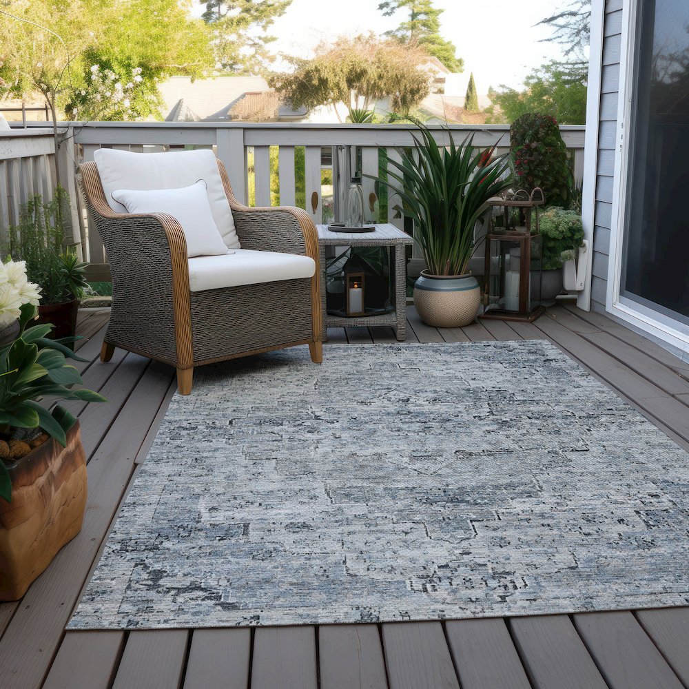 Machine Washable Indoor/Outdoor Chantille Sky 2'6" x 3'10" Rug