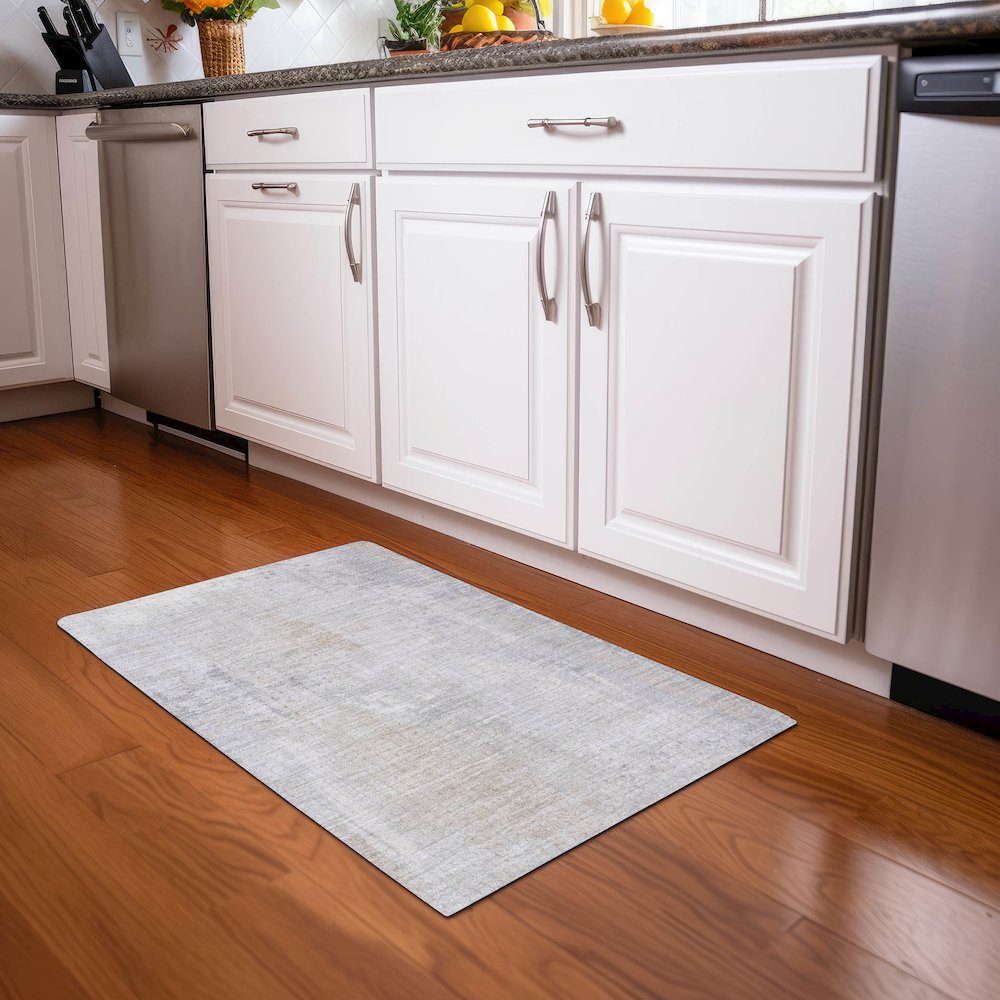 Machine Washable Indoor/Outdoor Chantille Ivory 1'8" x 2'6" Rug