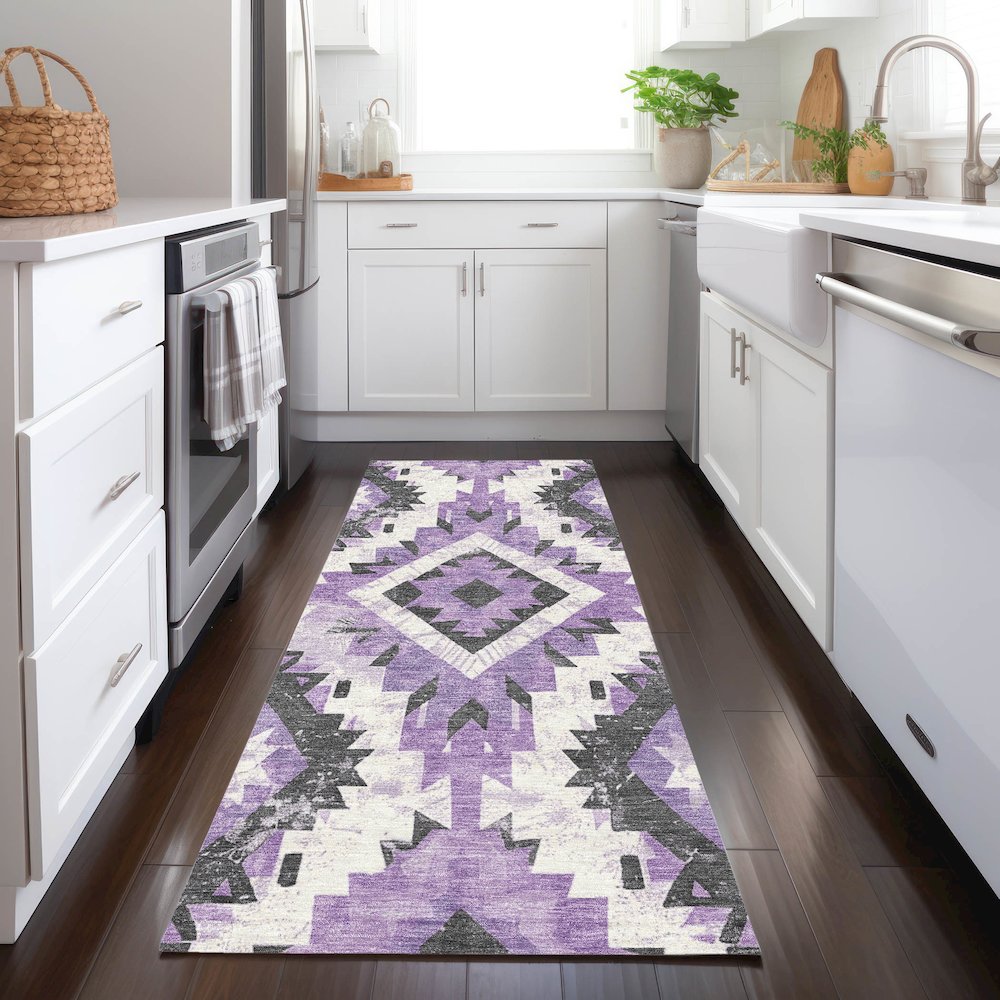 Machine Washable Indoor/Outdoor Chantille Purple 2'3" x 7'6" Runner Rug