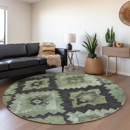Machine Washable Indoor/Outdoor Chantille Aloe 8' x 8' Round Rug