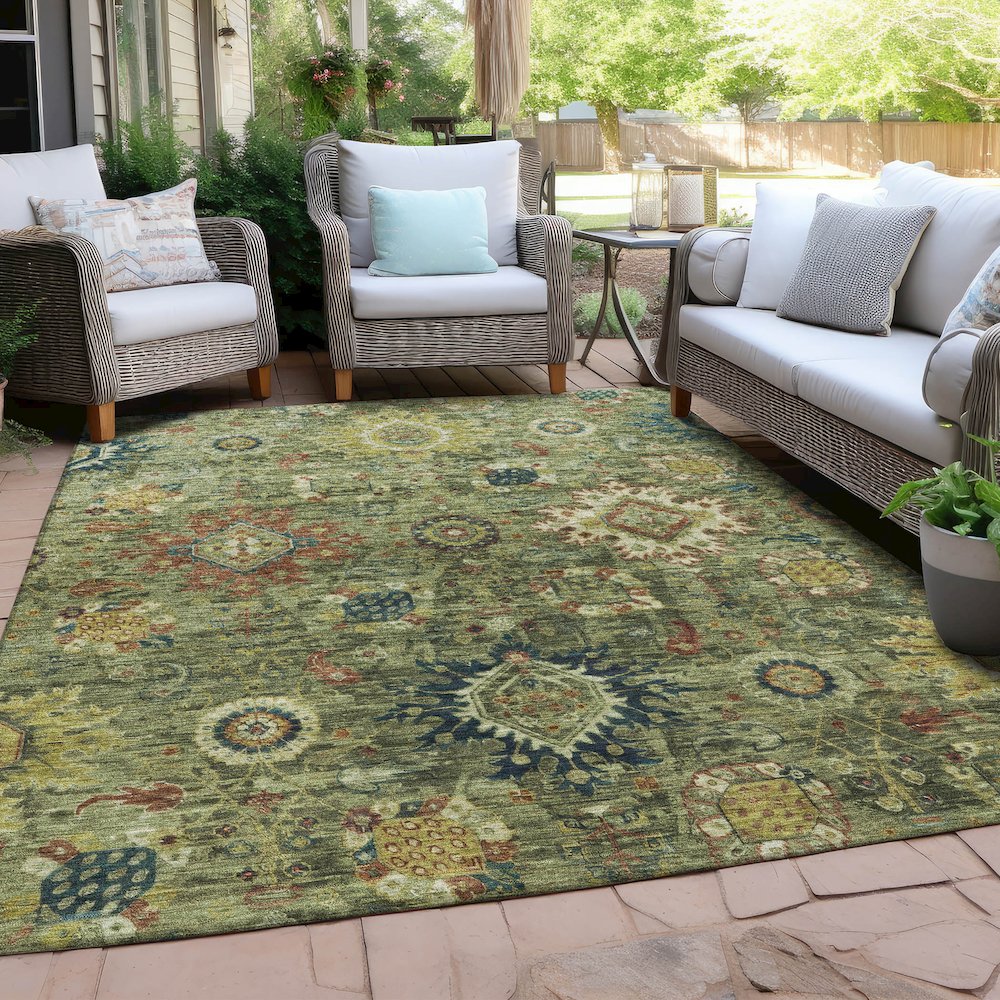 Machine Washable Indoor/Outdoor Chantille Aloe 2'6" x 3'10" Rug